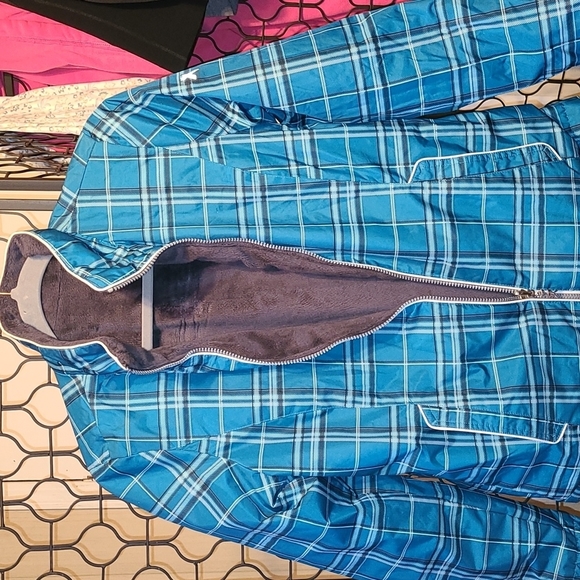 EUC ZeroXposur Reversible Waterproof Jacket - Picture 1 of 6